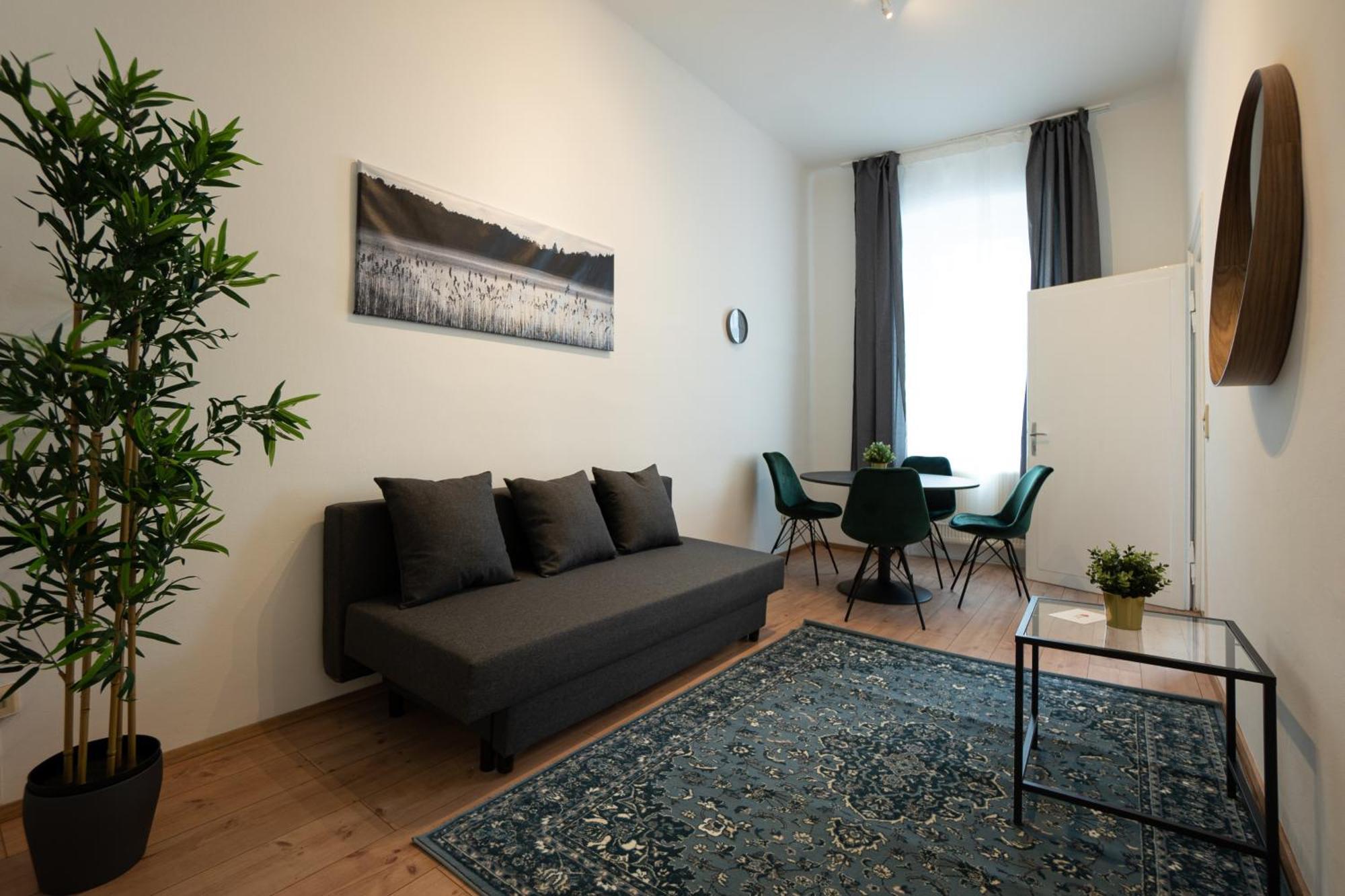 Lovely 1-Bedroom Apartment Next To Praterstern Bécs Kültér fotó