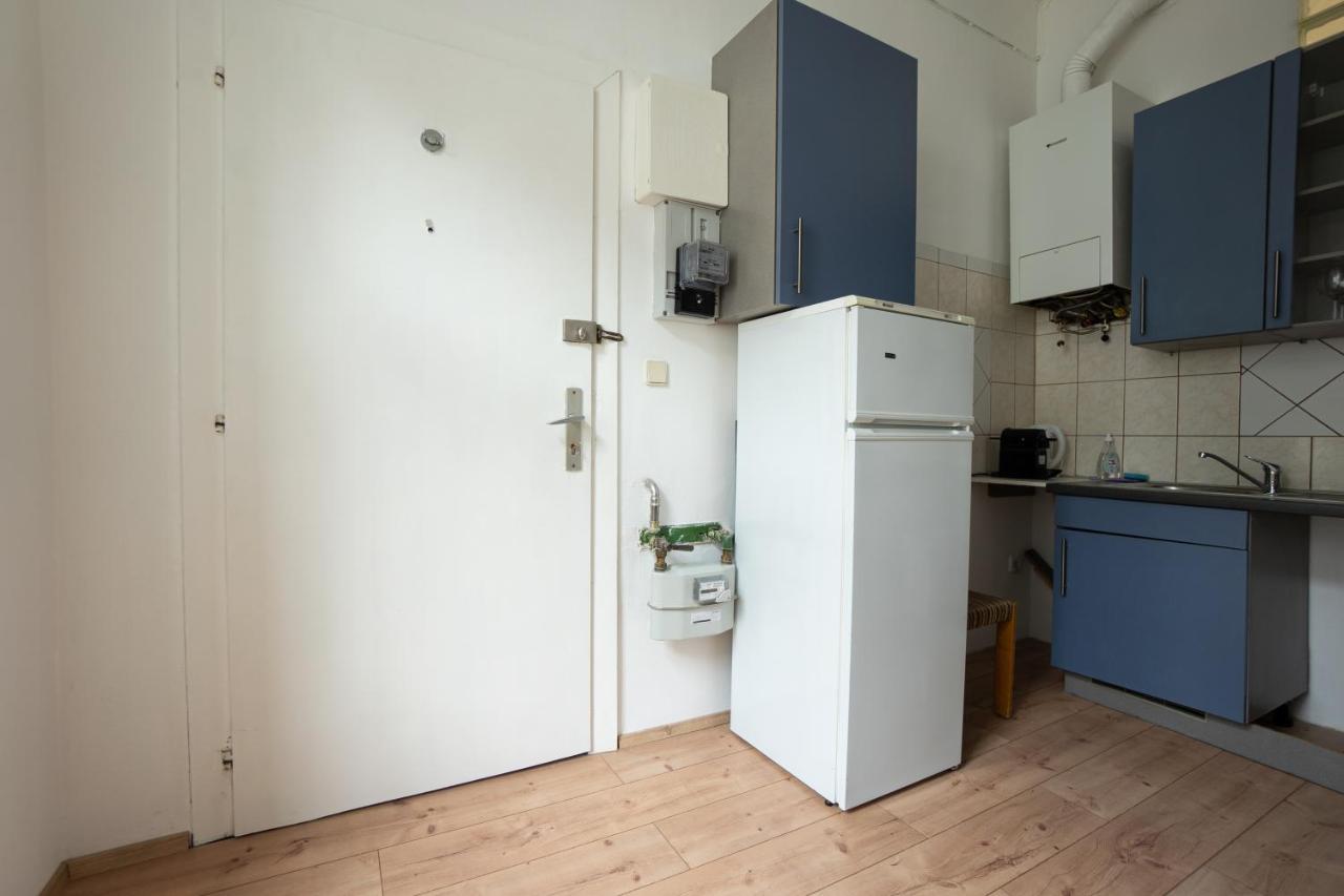 Lovely 1-Bedroom Apartment Next To Praterstern Bécs Kültér fotó